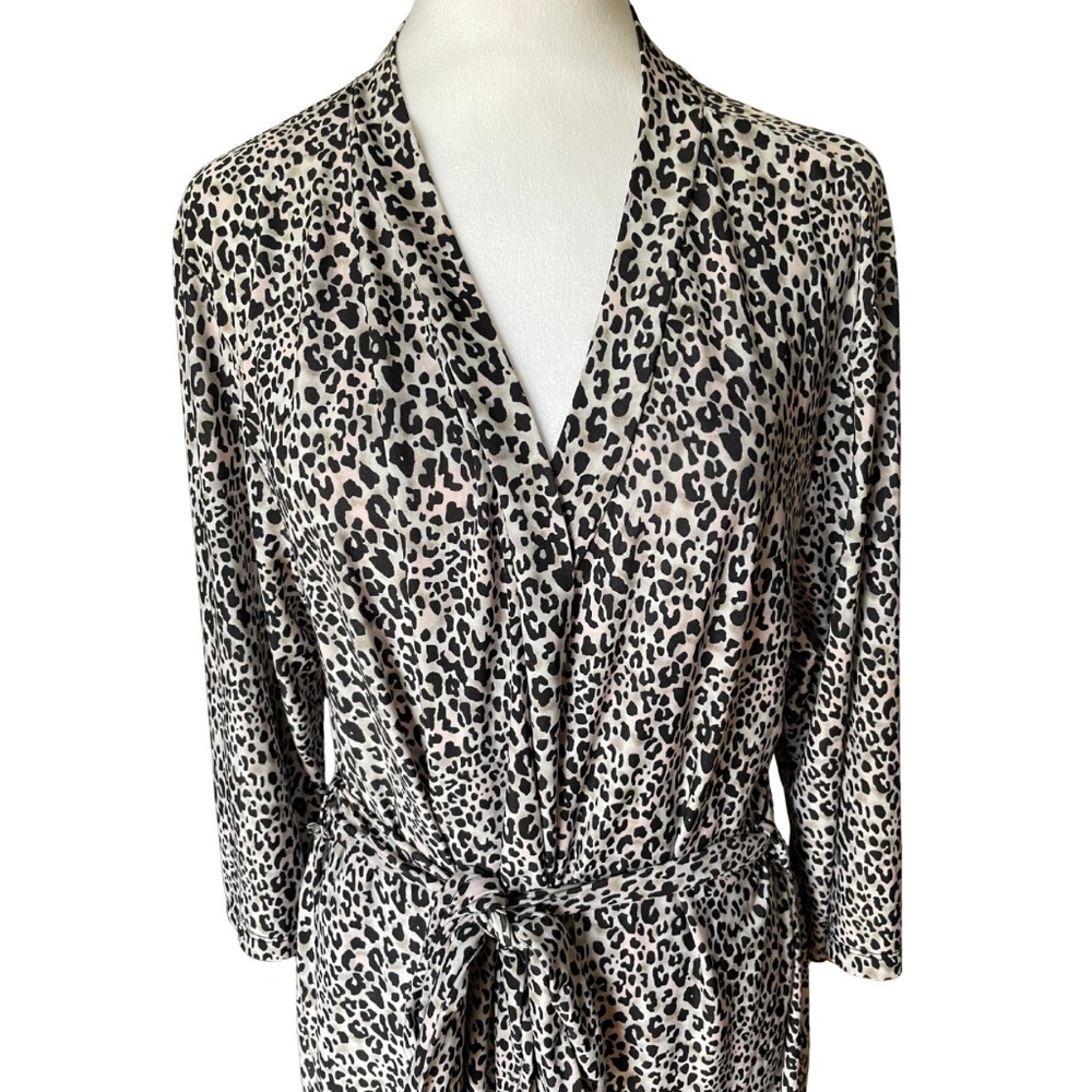 René Rofé Leopard Print Robe L Belted Lounge Soft Jersey Knit 3/4 Sleeve 34” - Picture 5 of 9